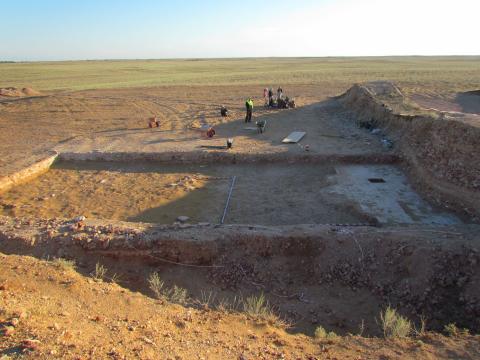 Археологами найден пол мавзолея, построенного ханом Узбеком в честь одного из основателей Золотой Орды