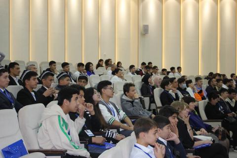 КФУ обучит школьников Узбекистана создавать цифровые продукты