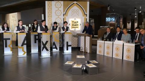 Финалисты конкурса «Тархан» ответили на вопрос Минтимера Шаймиева
