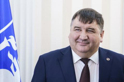 Поздравление ректора КФУ Ленара Сафина с Днем России