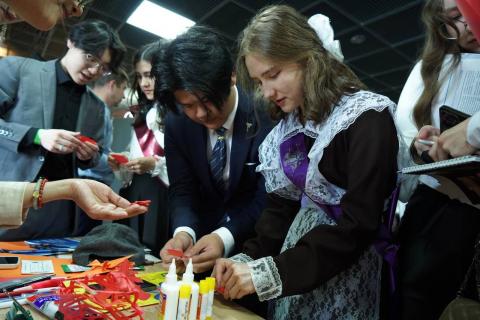 КФУ принял участие в общегородском Последнем звонке г. Казани 