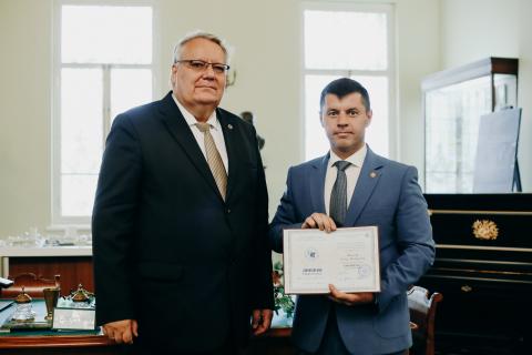 В КФУ торжественно вручены дипломы кандидатов и докторов наук