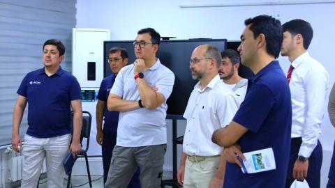 Делегация автомобильного завода ADM Global посетила филиал КФУ в Джизаке