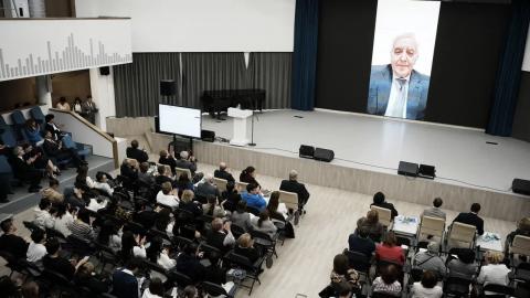 Более 2,5 тысячи участников собрал VI Казанский международный лингвистический саммит