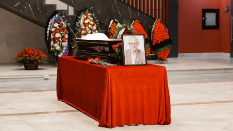 Казанский университет простился с Борисом Железновым