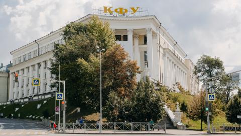 Чем опасна кредитка, объяснила экономист Казанского университета