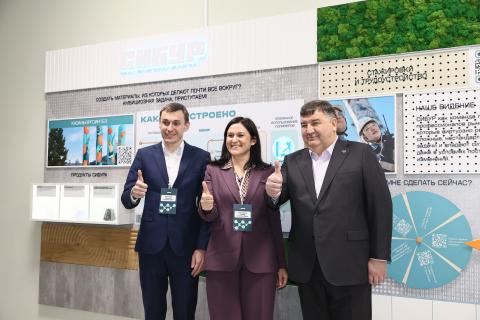 Ректор КФУ Ленар Сафин: «Сотрудничество с СИБУРом – яркий пример того, как эффективно должна работать связка «наука — образование — индустрия»»