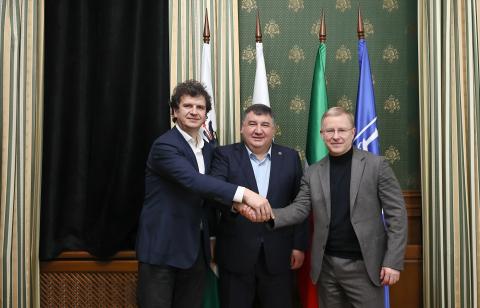 Ректор КФУ встретился с представителями ПАО «Новатэк» и ООО «Новатэк НТЦ»