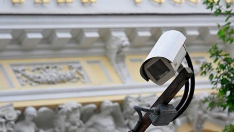 В КФУ объяснили разницу между обычными и «умными» камерами видеонаблюдения 