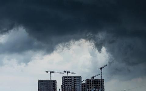 Почему ураганов становится больше, объяснил профессор КФУ