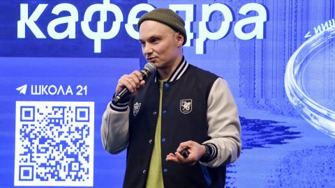 Где лучше пока обойтись без ИИ, обсудили ученые КФУ на «Ночной кафедре»