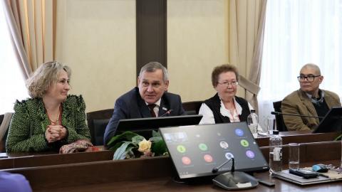 Ученые КФУ обсуждают проблемы общества, науки и образования в условиях геополитической турбулентности