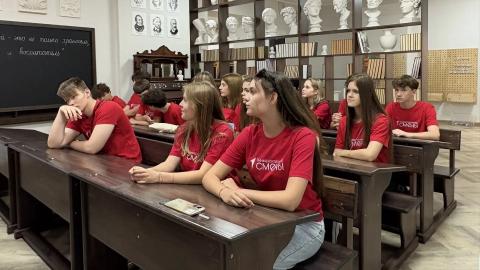 Школьники из ЛНР погружаются в историю и науку на «Университетской смене» в Елабуге