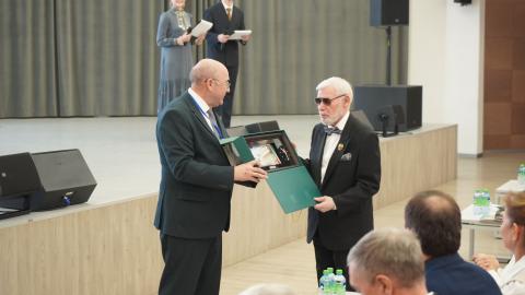 В ИФМК открыли конференцию к 85-летию Рената Хариса