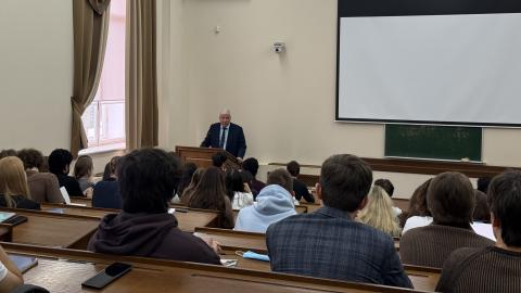 В КФУ стартовали учения по гражданской обороне – от сигнала «Ракетная опасность» до эвакуации