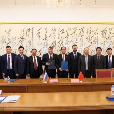 Ректор КФУ встретился с президентом Пекинского университета