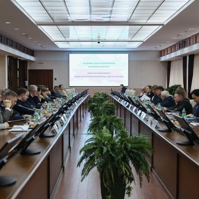Ленар Сафин провел заседание Совета ректоров вузов РТ